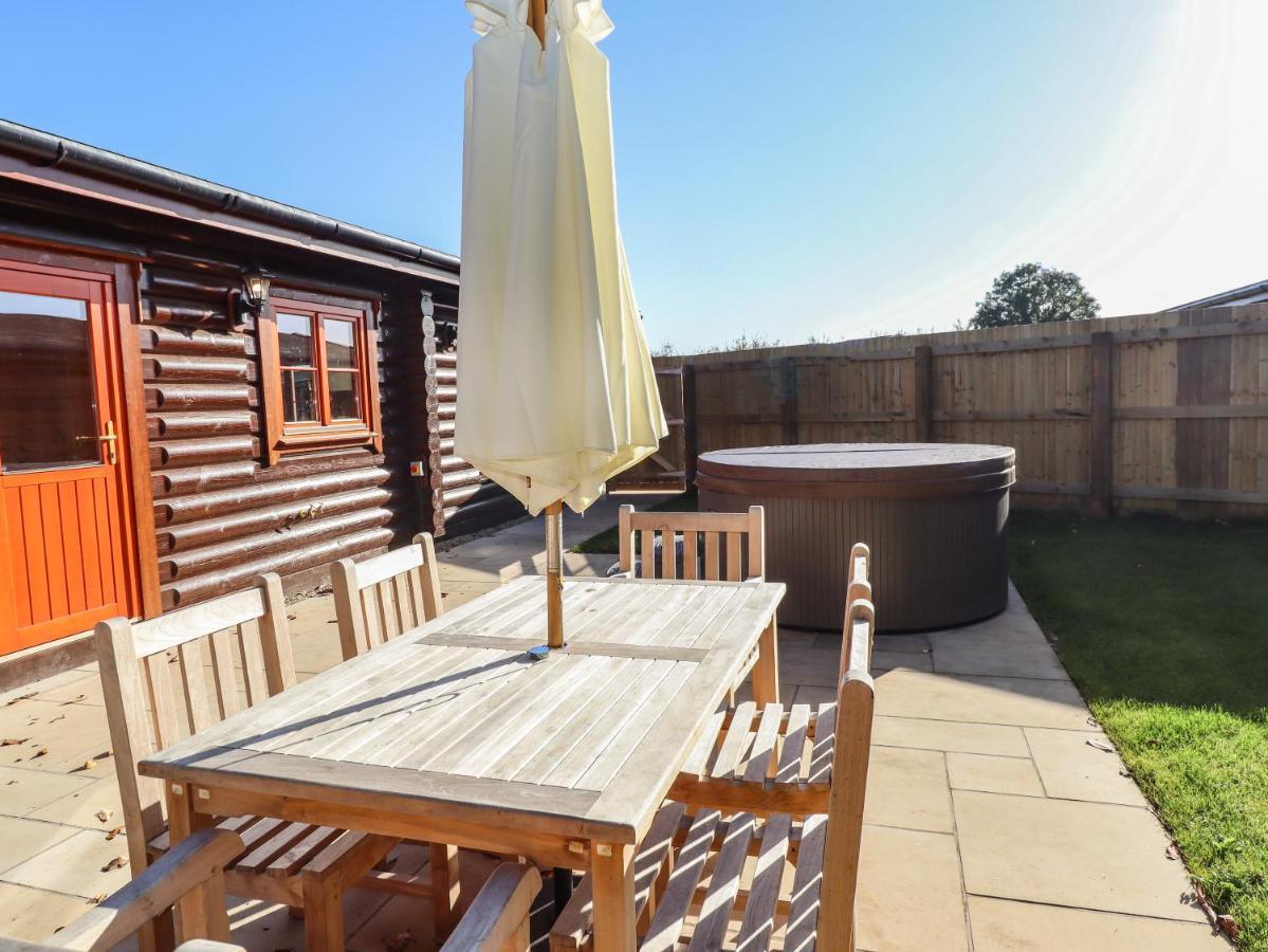 Holly Lodge Oakham Zewnętrze zdjęcie
